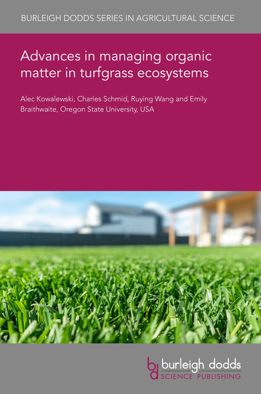Advances in managing organic matter in turfgrass ecosystems