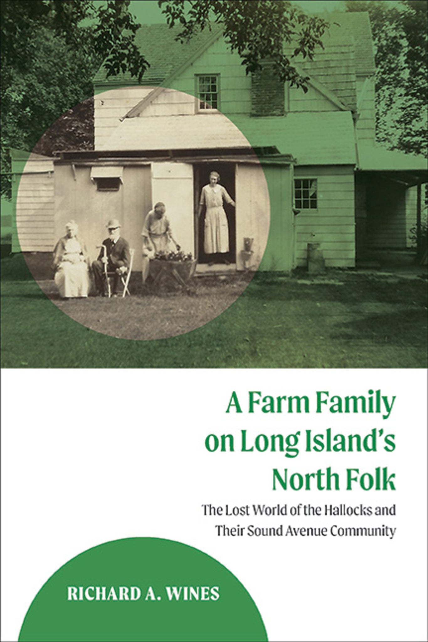 Cover image for A Farm Family on Long Island's North Fork ISBN 9781438499826