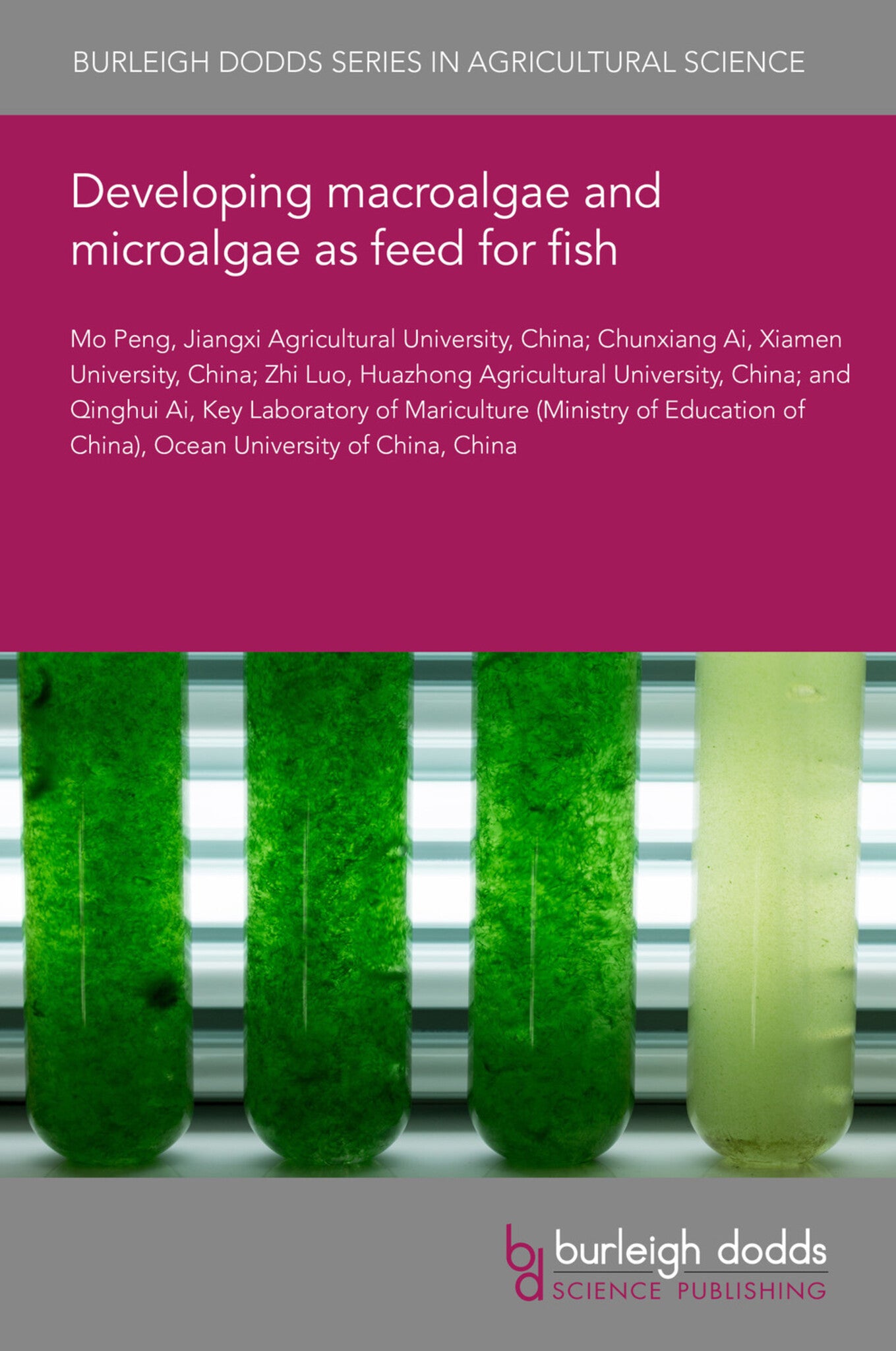 Developing macroalgae and microalgae as feed for fish