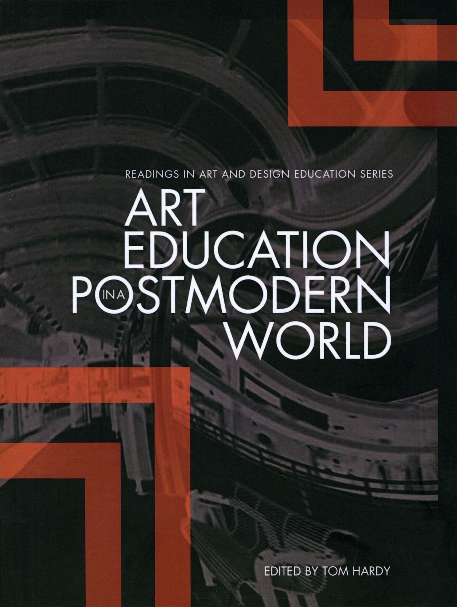 Cover image for Art Education in a Postmodern World ISBN 9781841509587